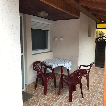 Apartament Erika-vendeghaz *